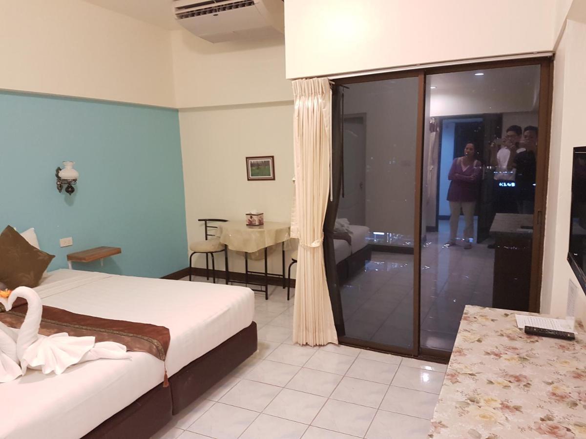 The Nest Serviced Apartment Bangkok Esterno foto