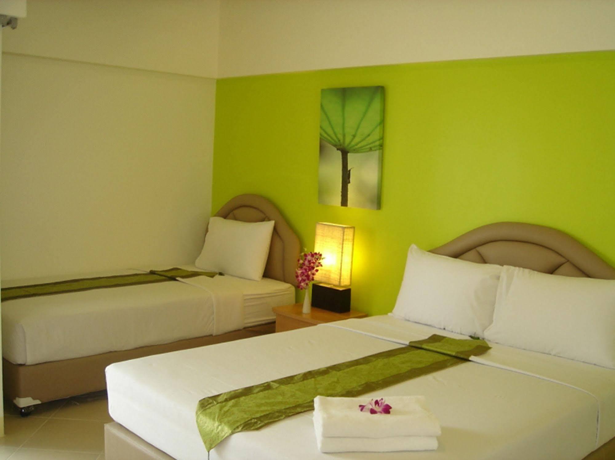 The Nest Serviced Apartment Bangkok Esterno foto