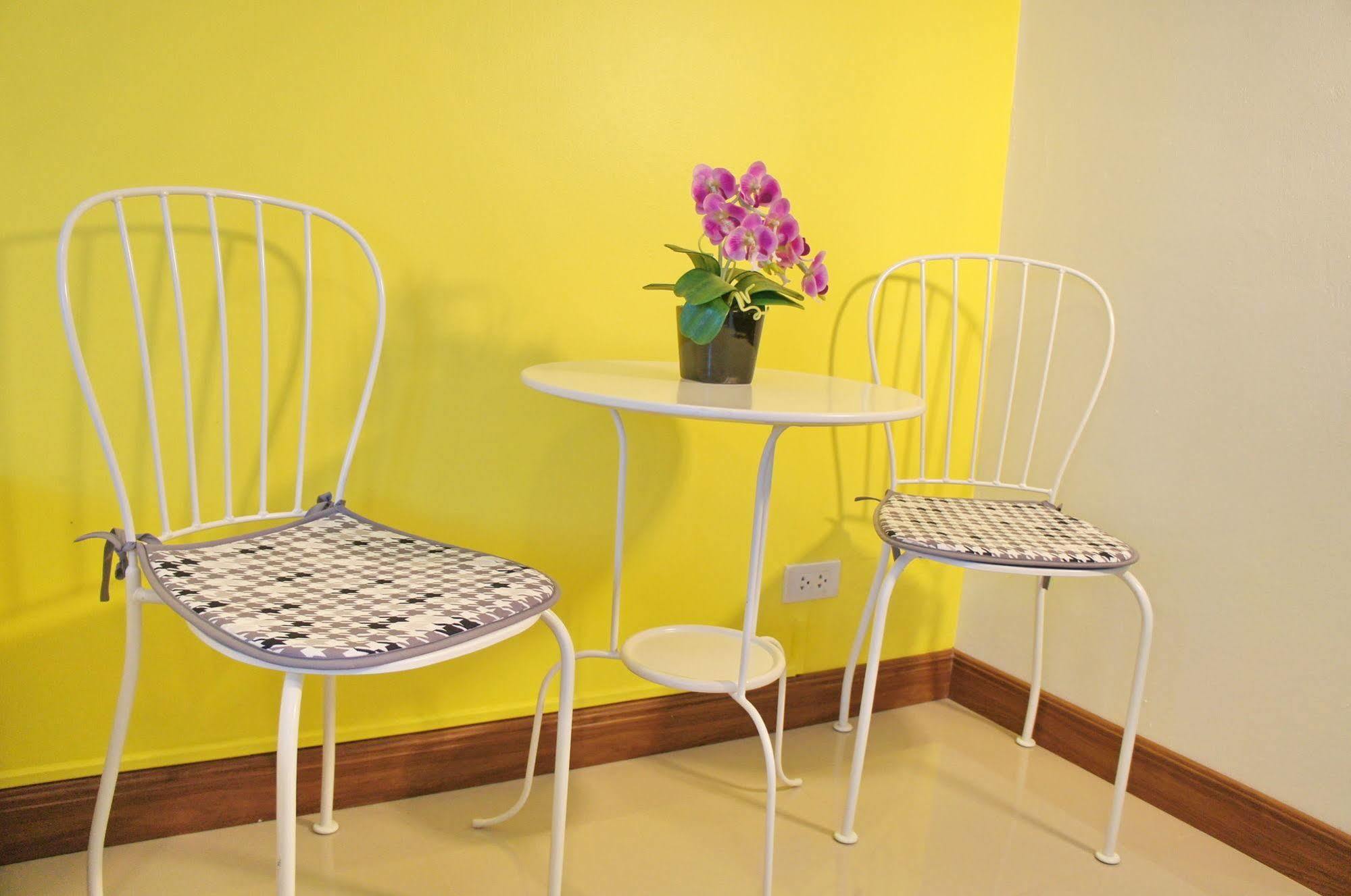 The Nest Serviced Apartment Bangkok Esterno foto