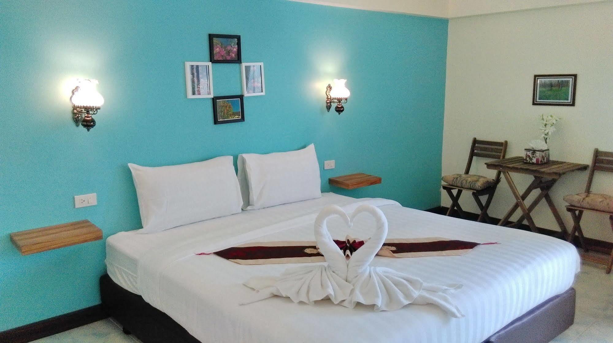 The Nest Serviced Apartment Bangkok Esterno foto